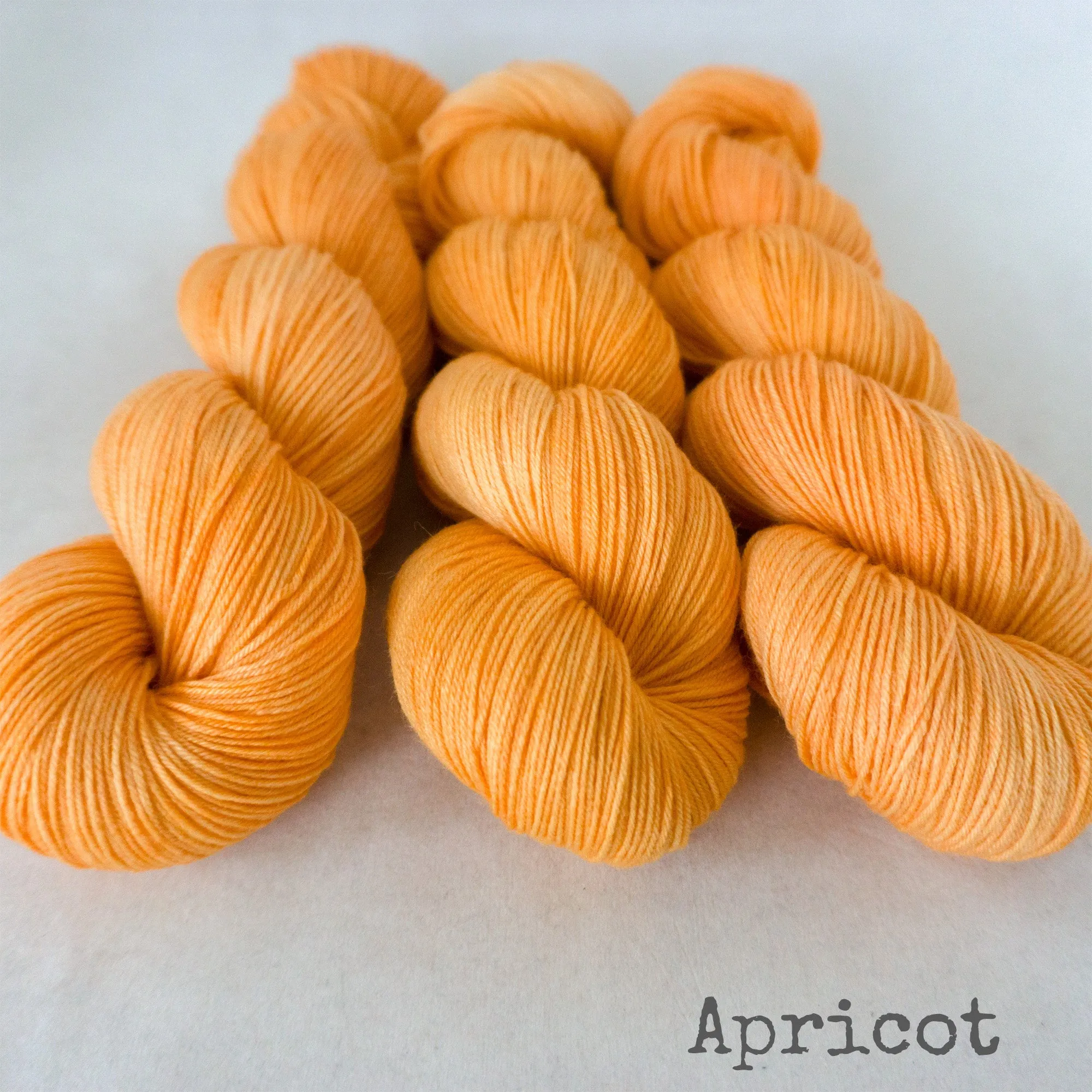 Simply Sock Yarn - Apricot Semi Solid